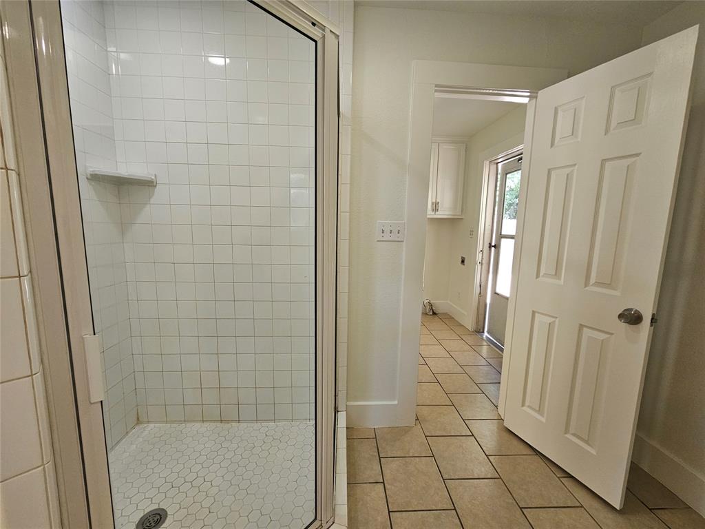 806 West Spring Street Weatherford, TX 76086 - Photo 13 of 24