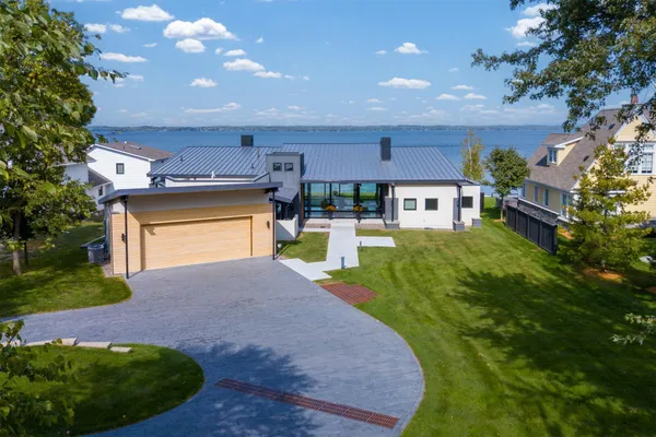 $2,500,000 | 355 Lake Avenue South, Spicer, MN 56288