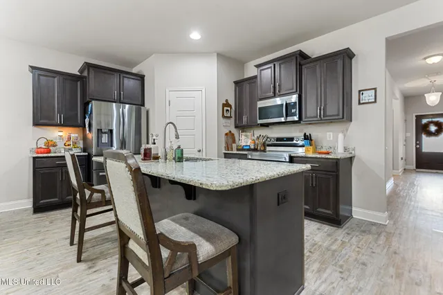 $304,900 | 5331 Overland Drive, Biloxi, MS 39532