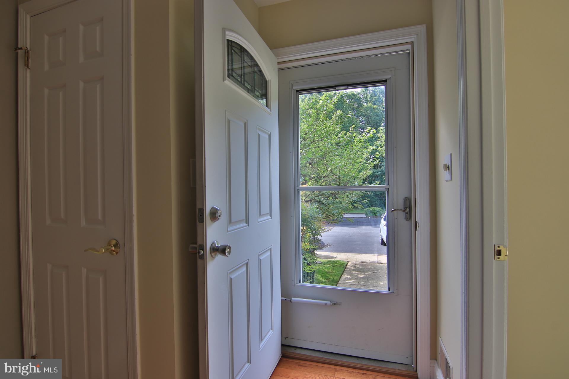 504 Andrew Hill Road Arnold, MD 21012 - Photo 2 of 37 Entry