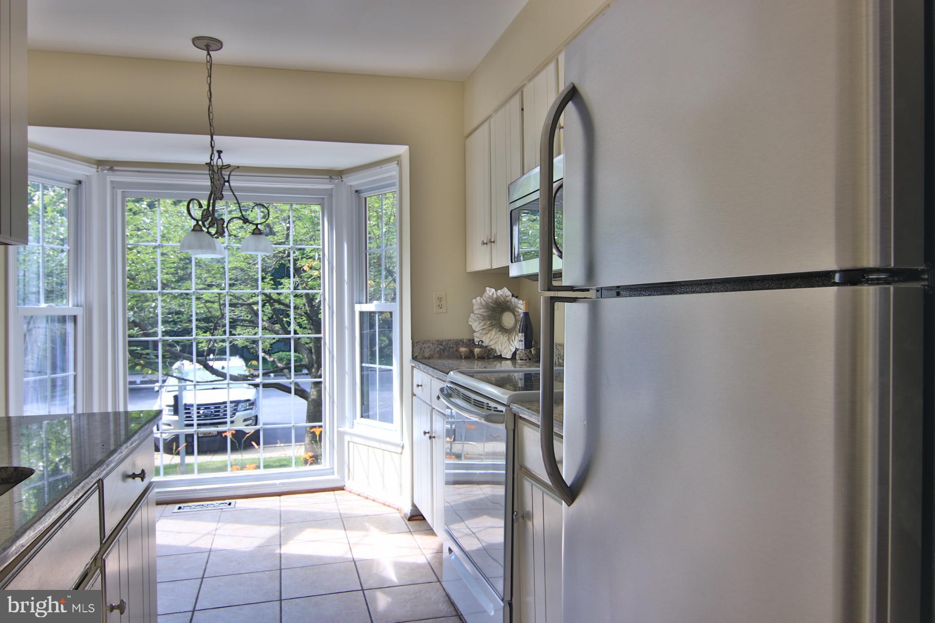 504 Andrew Hill Road Arnold, MD 21012 - Photo 17 of 37 Updated Kitchen with Walk-in Bay Window
