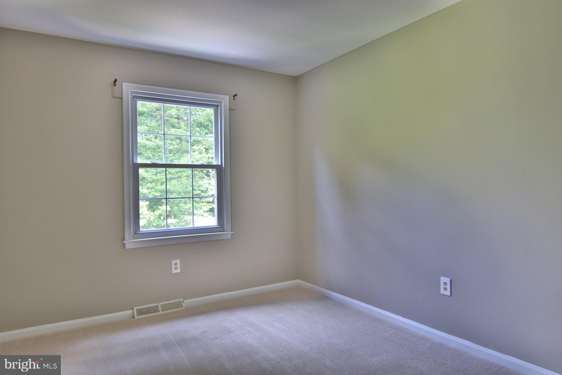 504 Andrew Hill Road Arnold, MD 21012 - Photo 23 of 37 Bedroom 2