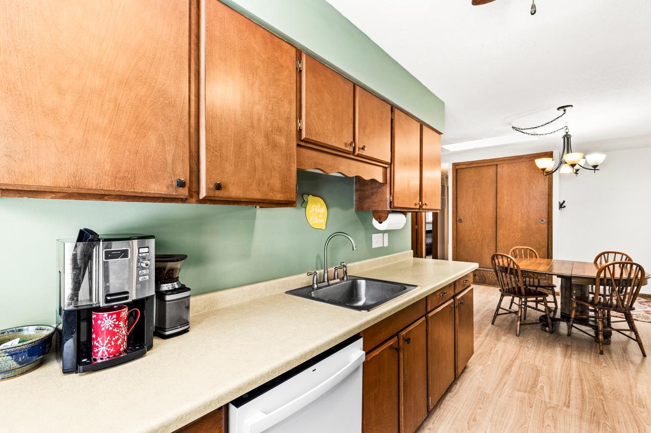 110 Grove Street Proctor, MN 55810 - Photo 12 of 38