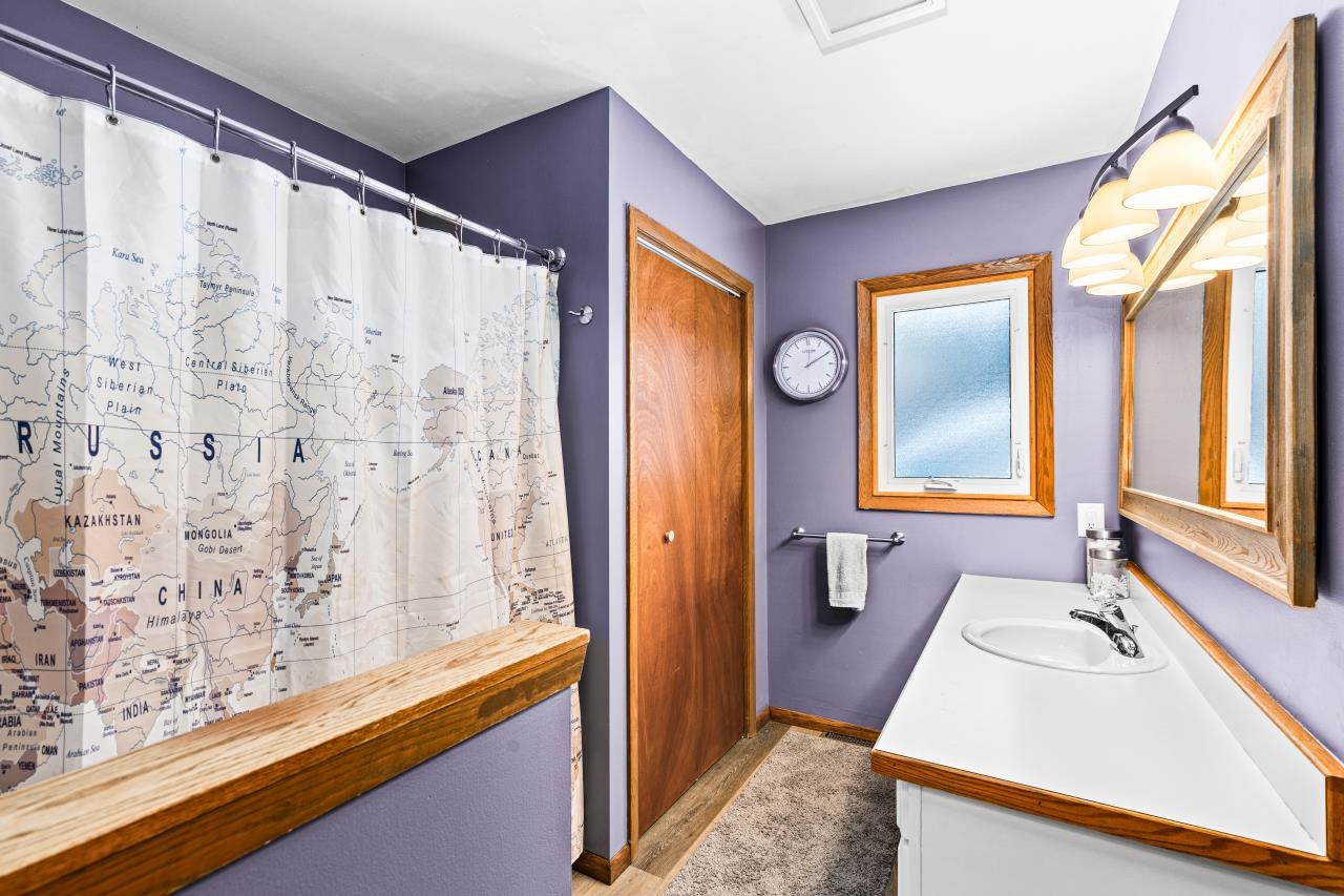 110 Grove Street Proctor, MN 55810 - Photo 17 of 38