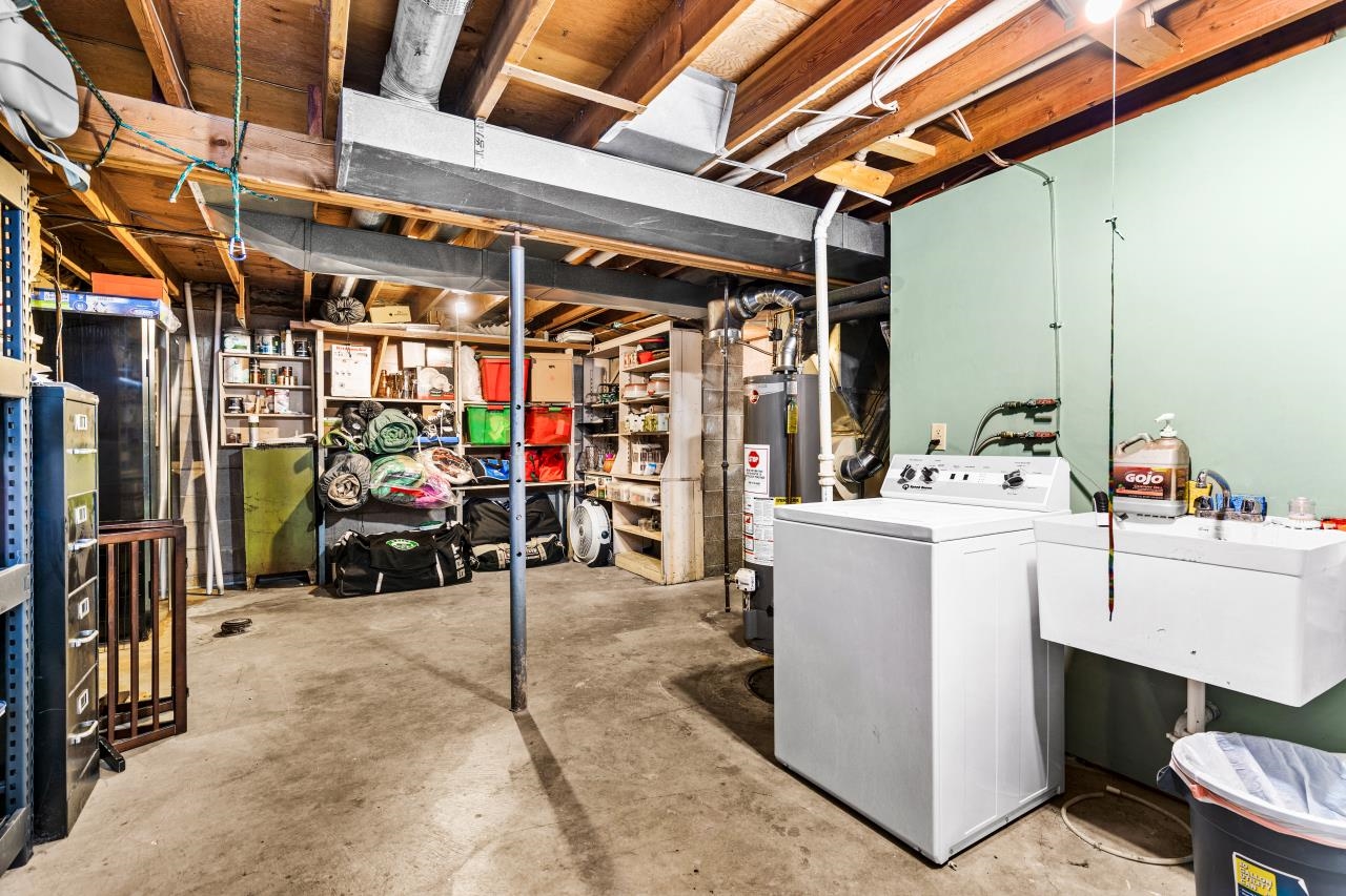 110 Grove Street Proctor, MN 55810 - Photo 30 of 38