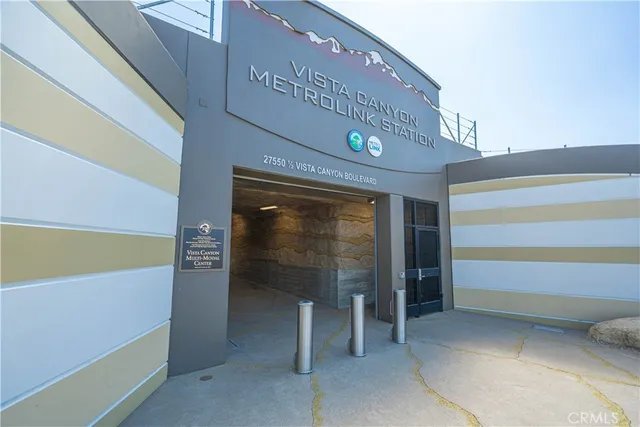 a view of outdoor space with a garden and plants