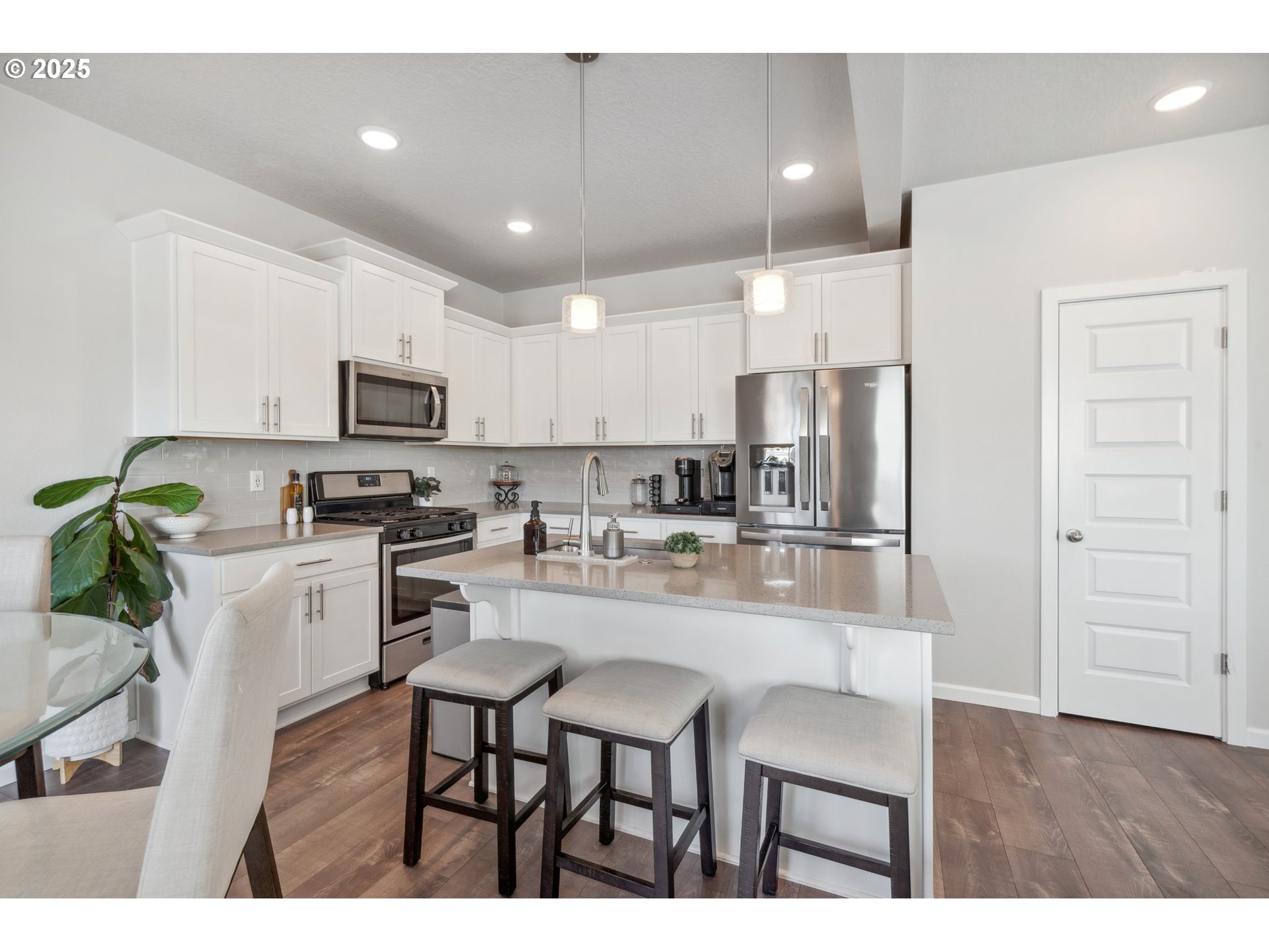 1540 19th Avenue Forest Grove, OR 97116 - Photo 7 of 25