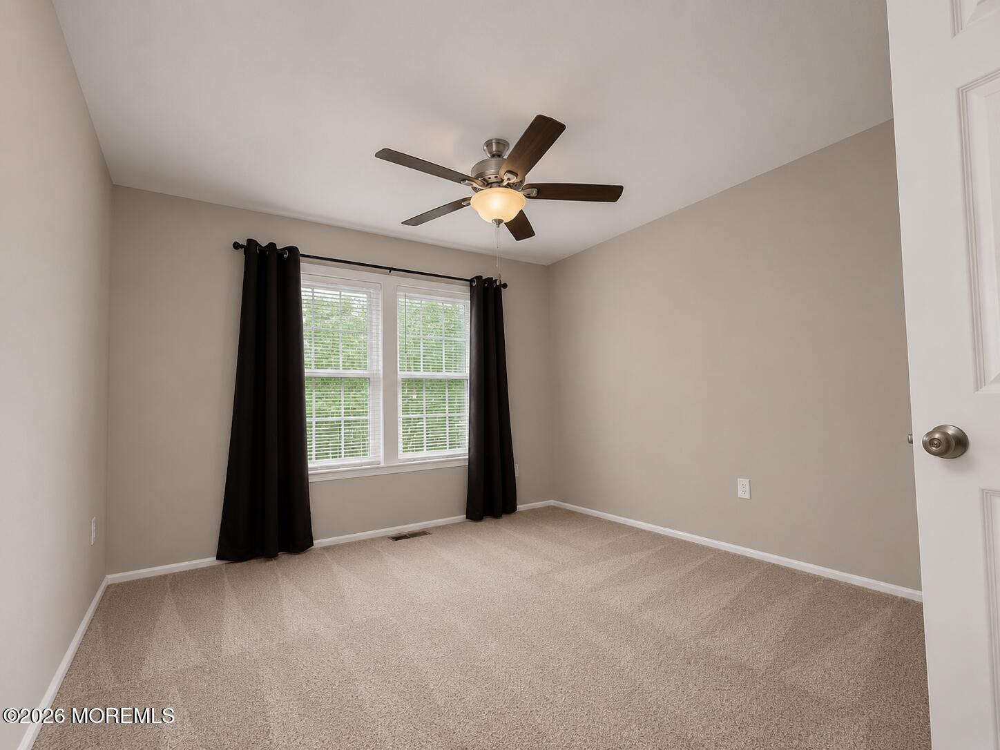 26 Duncan Way Freehold, NJ 07728 - Photo 9 of 14 6AA26A84-CDF4-4F4D-AC2F-7105F163B2A2