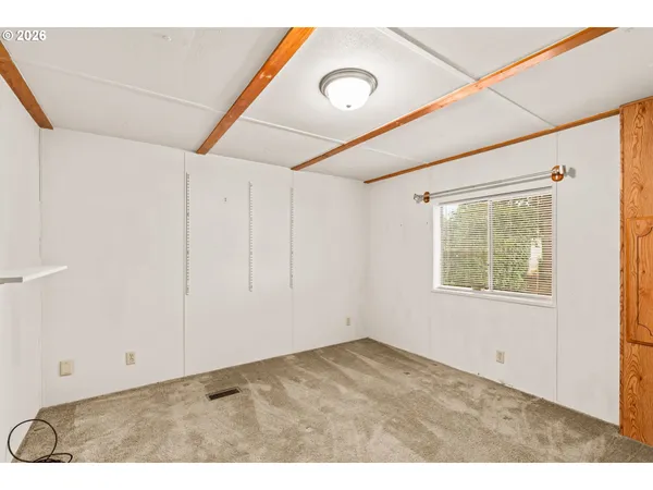 $94,500 | 1400 Candlelight Drive, Unit 208, Eugene, OR 97402