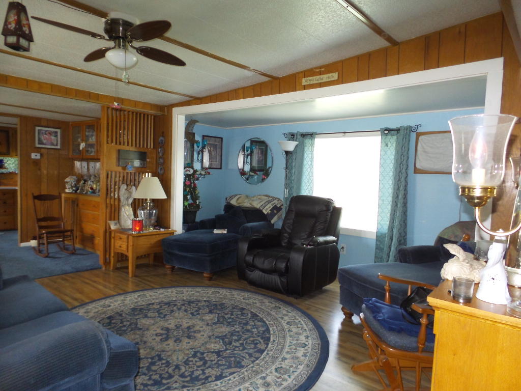 131 Unity Road Waterville, ME 04901 - Photo 3 of 15 Living Room