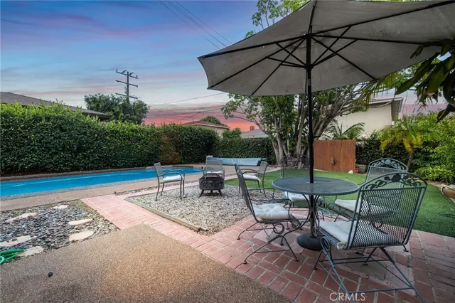 $1,499,000 | 3640 Pine Avenue, Long Beach, CA 90807