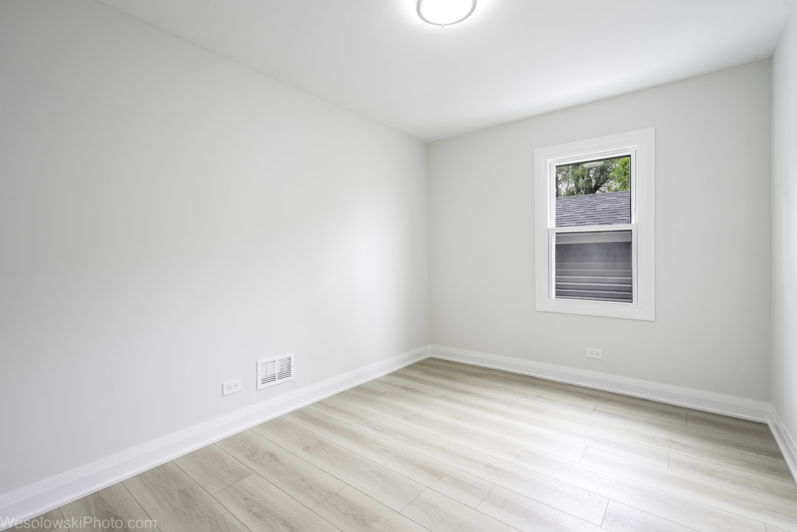 33066 North Ridge Road Grayslake, IL 60030 - Photo 19 of 30 Gallery Image 19