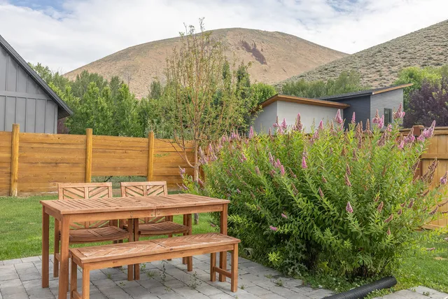 $1,225,000 | 620 Little Lena Drive, Hailey, ID 83333