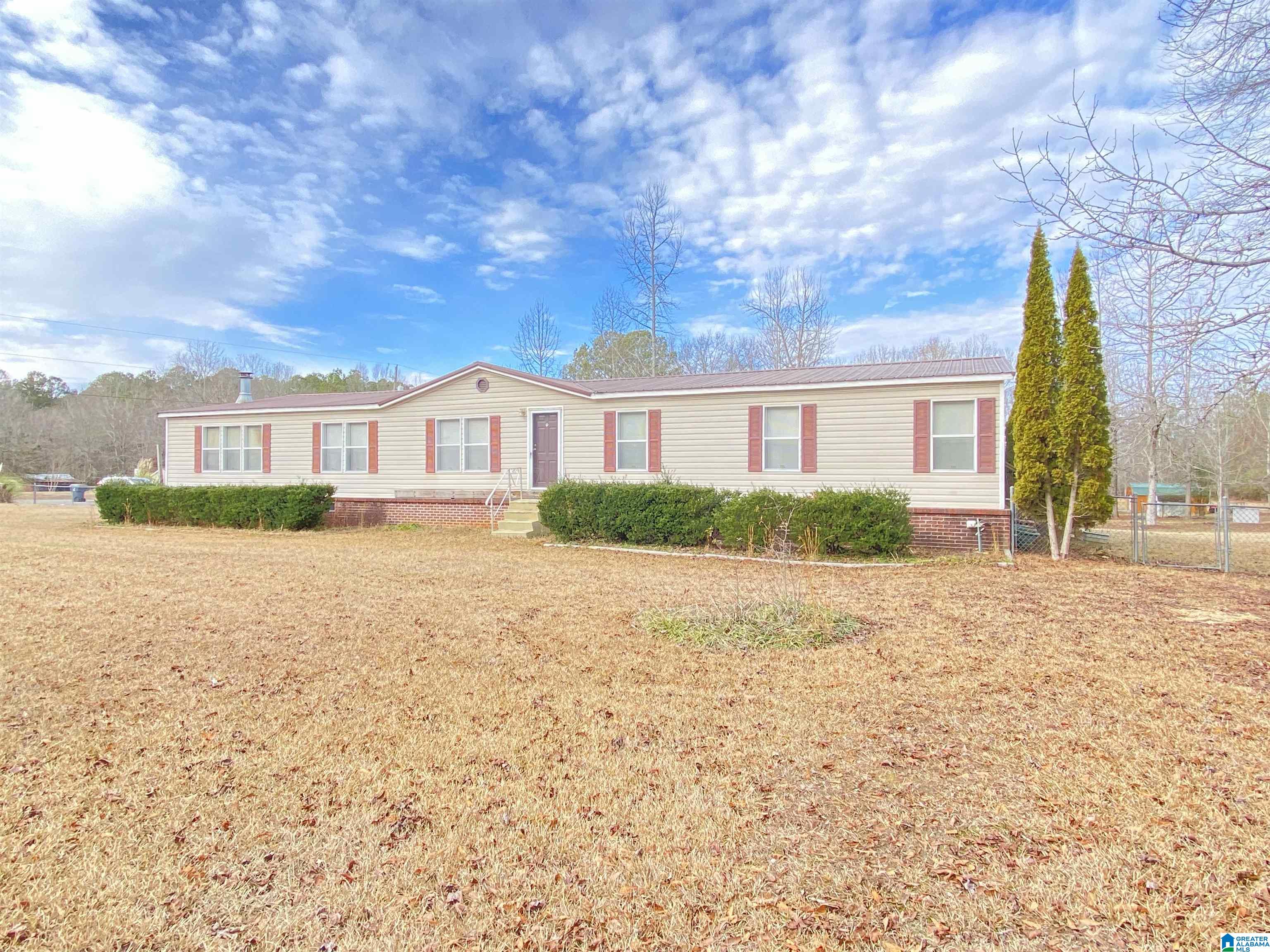 20 Friendship Drive Springville, AL 35146 - Photo 2 of 62