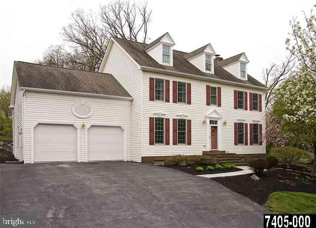 832 Rudytown Road New Cumberland, PA 17070 - Photo 1 of 16