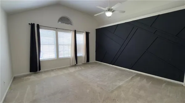 $360,000 | 14912 Pine View Drive, Grandview, MO 64030