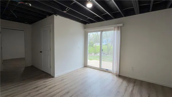 $360,000 | 14912 Pine View Drive, Grandview, MO 64030