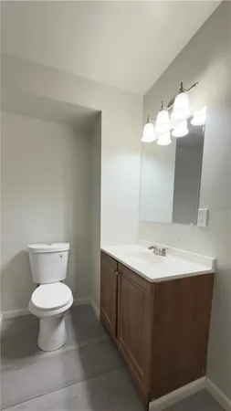 $360,000 | 14912 Pine View Drive, Grandview, MO 64030