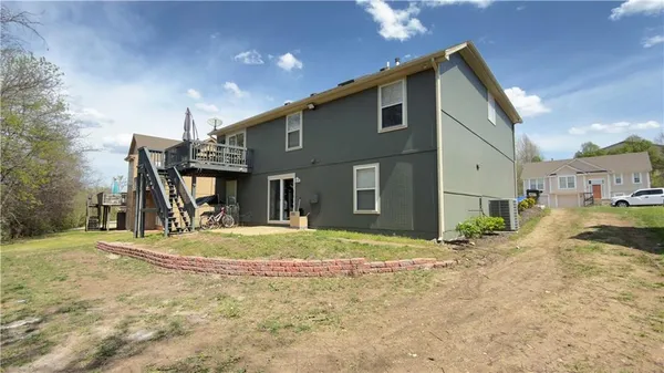 $360,000 | 14912 Pine View Drive, Grandview, MO 64030