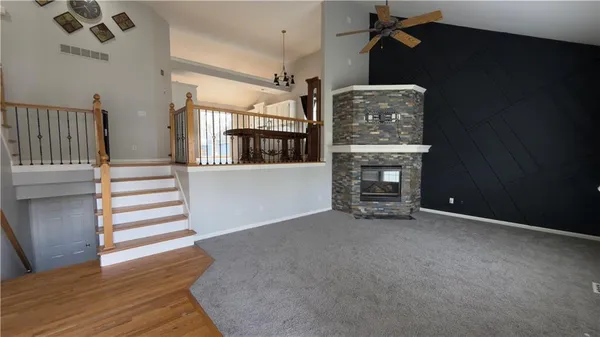 $360,000 | 14912 Pine View Drive, Grandview, MO 64030