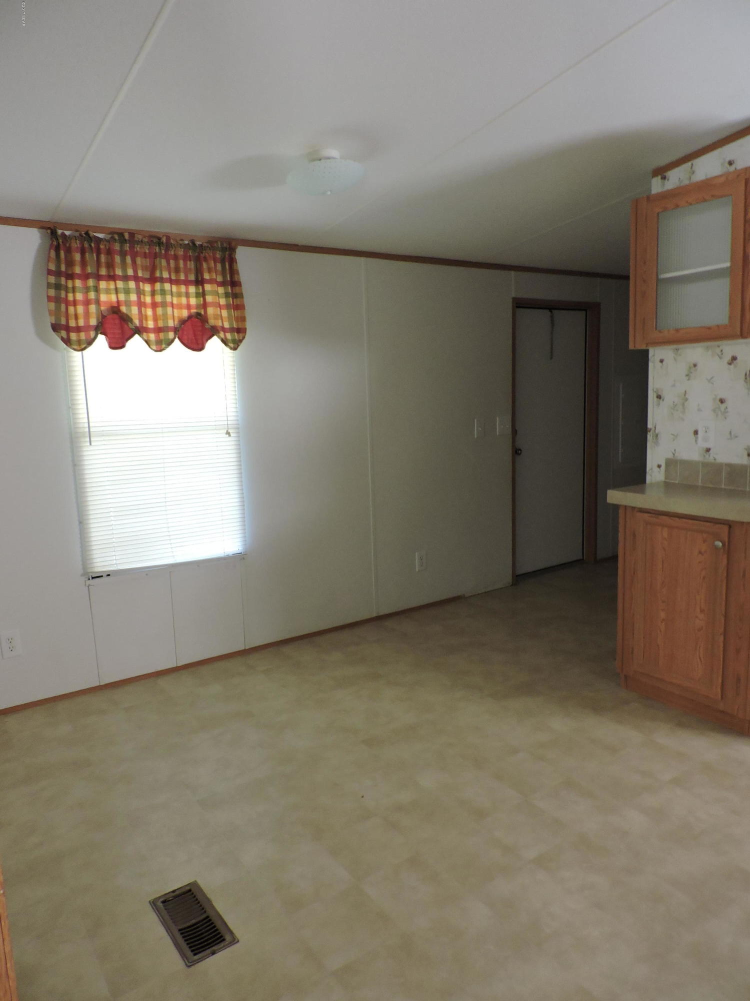 1596 Orange Hill Road Chipley, FL 32428 - Photo 8 of 38 Gallery Image 8