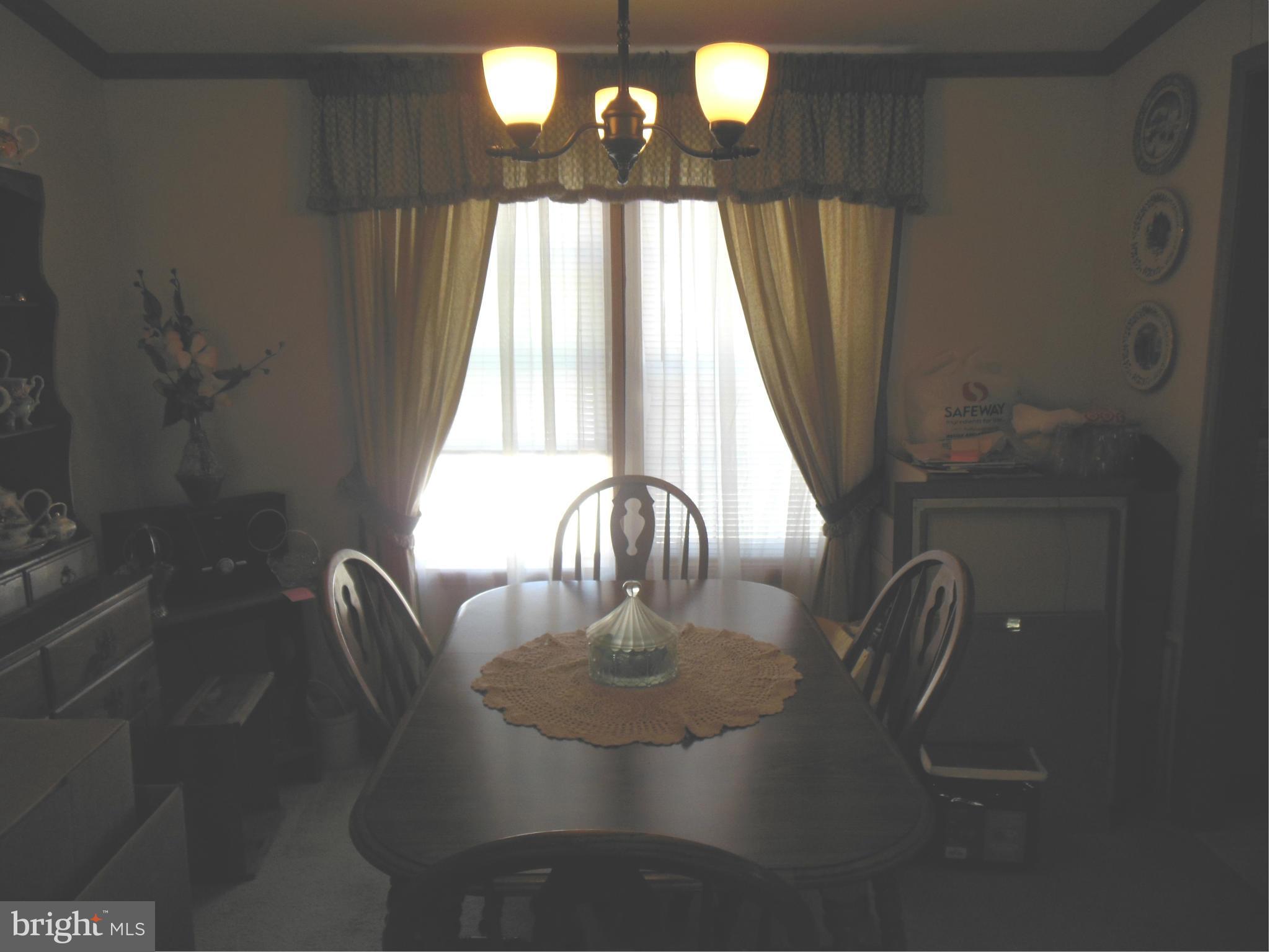 11540 Philadelphia Road, Unit 33 White Marsh, MD 21162 - Photo 5 of 10 Dining Room