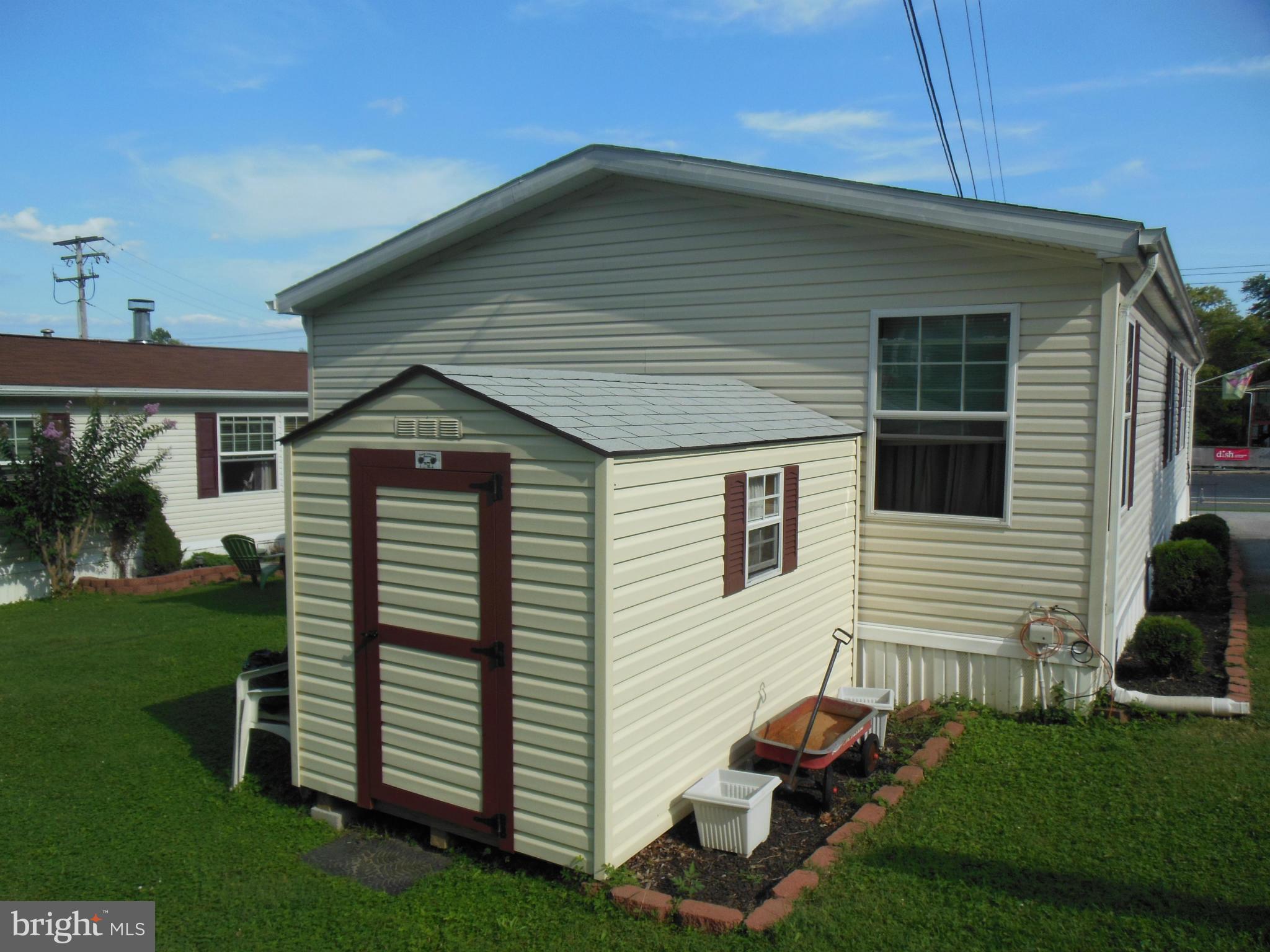 11540 Philadelphia Road, Unit 33 White Marsh, MD 21162 - Photo 9 of 10 Exterior (Rear)