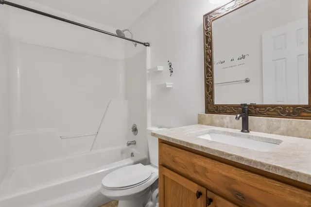 $1,995 | 2788 Oak Park Court, Tallahassee, FL 32308