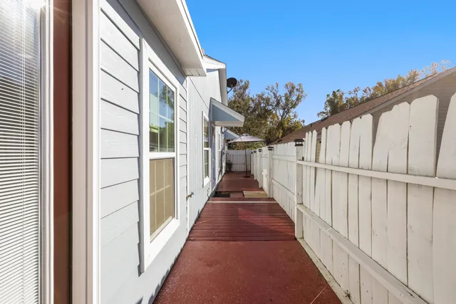 $1,995 | 2788 Oak Park Court, Tallahassee, FL 32308