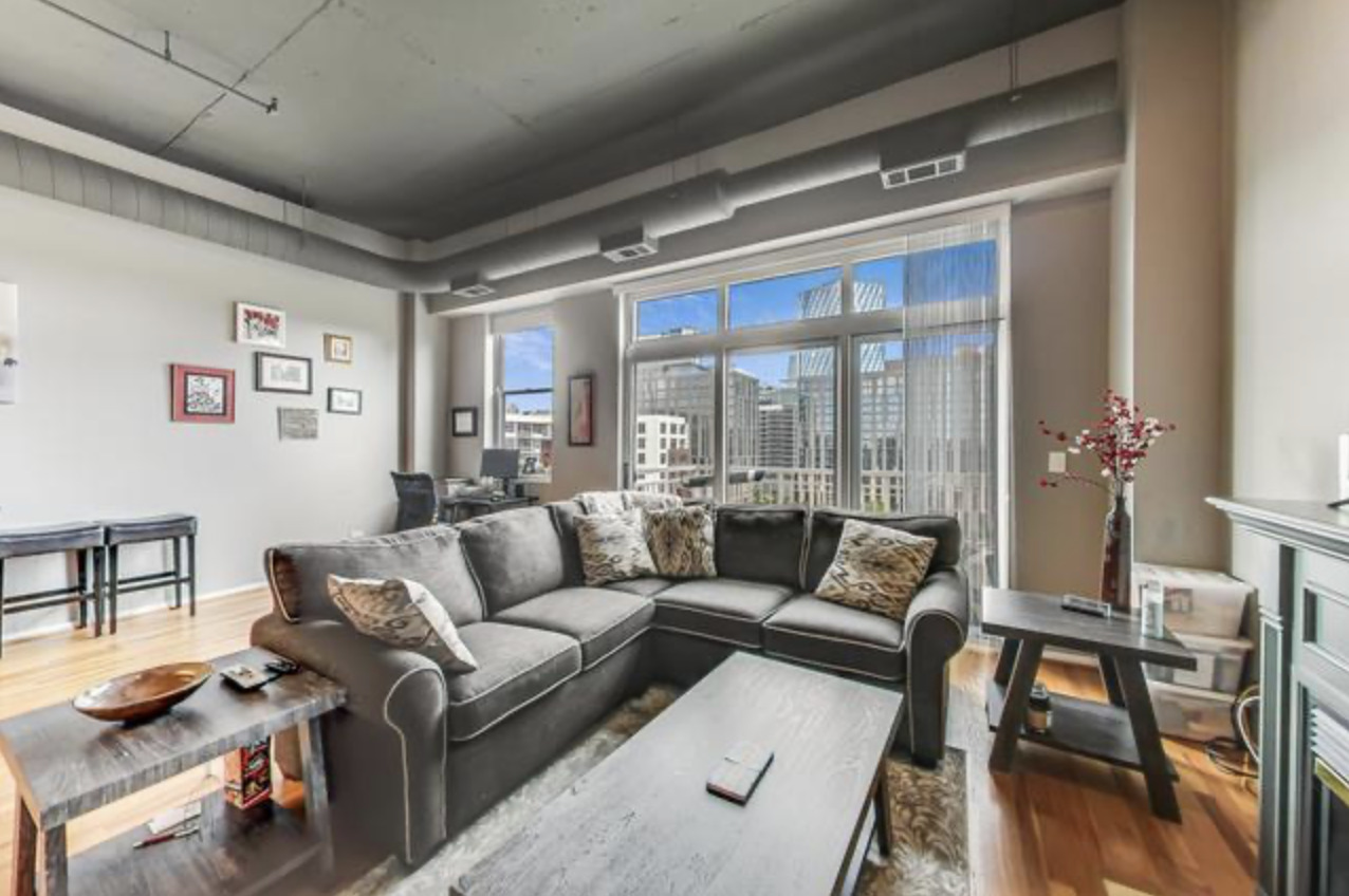 950 West Monroe Street, Unit 902 Chicago, IL 60607 - Photo 4 of 12