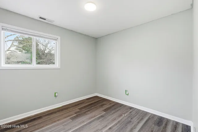 $219,900 | 409 Dale Drive, Jacksonville, NC 28540