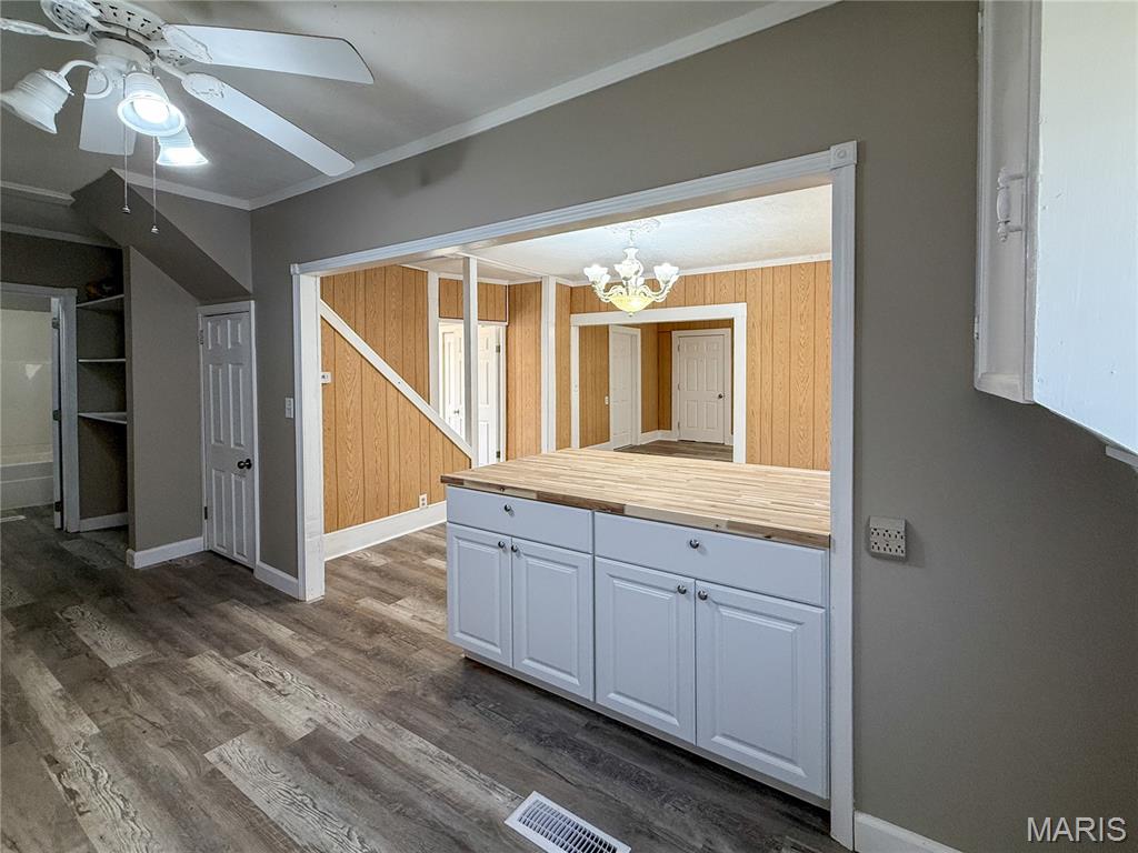 2202 Mangold Street Poplar Bluff, MO 63901 - Photo 7 of 19
