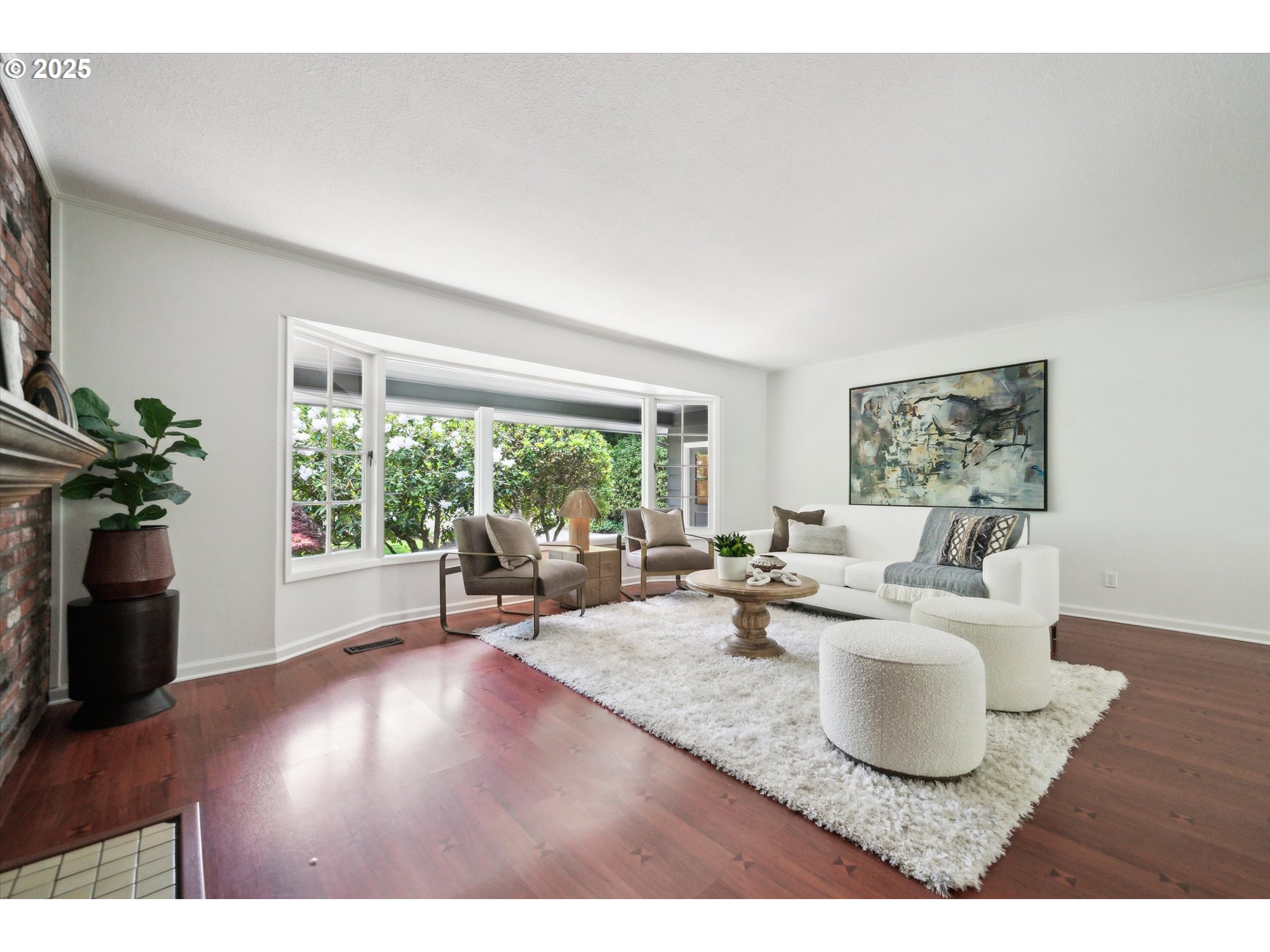 0501 South Riverside Street Portland, OR 97219 - Photo 14 of 45 a living room with furniture and a large window