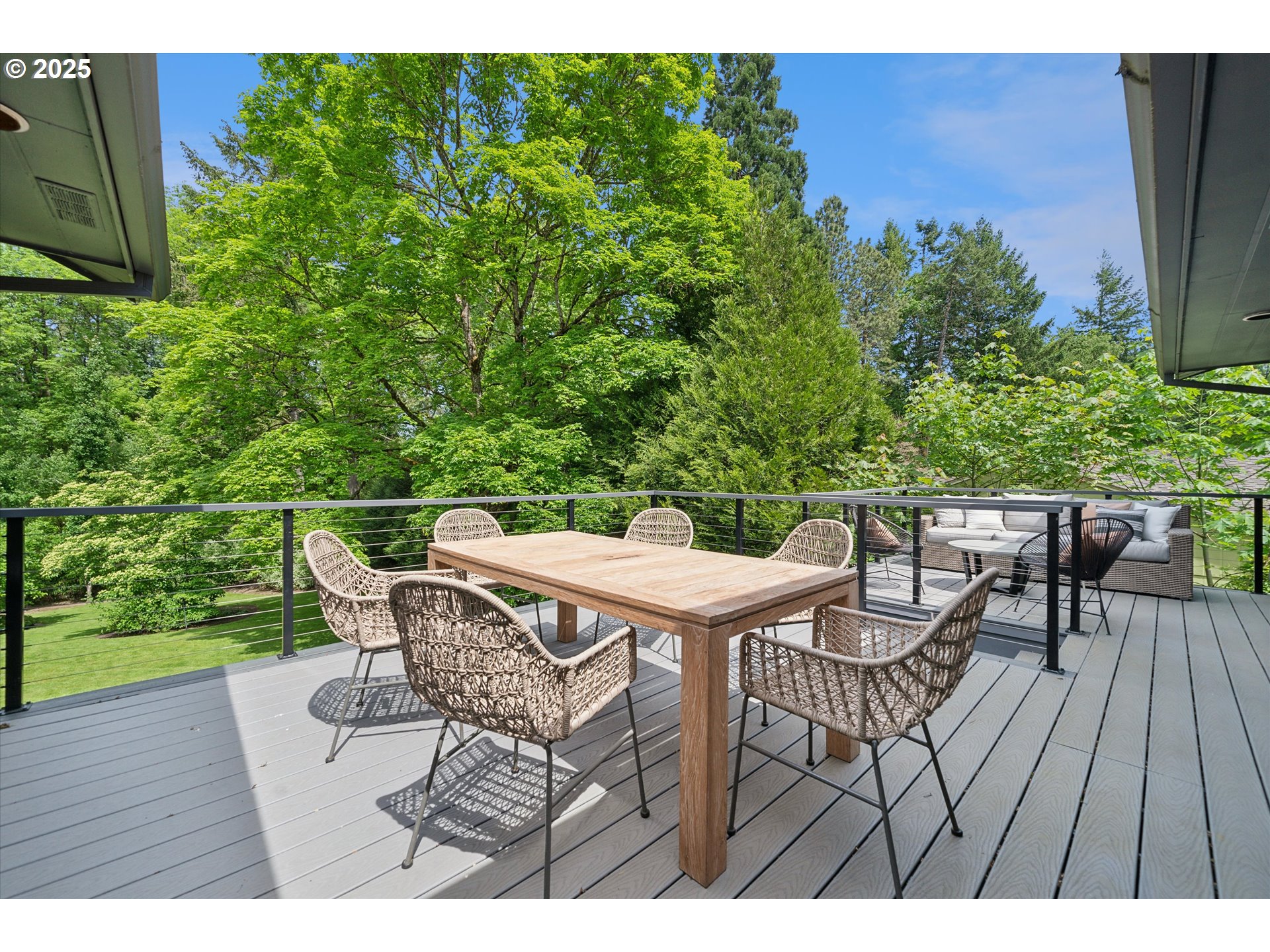 0501 South Riverside Street Portland, OR 97219 - Photo 18 of 45 a view of a table and chairs on the roof deck