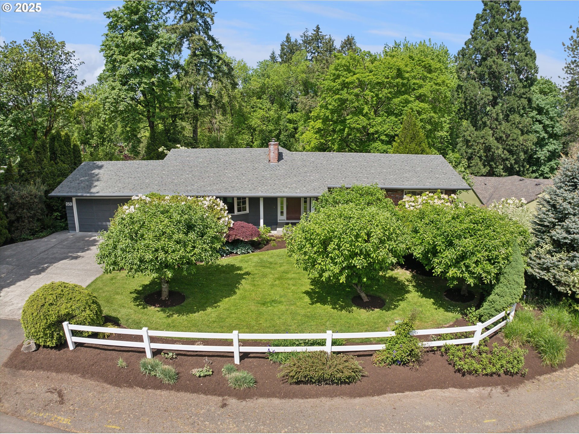 0501 South Riverside Street Portland, OR 97219 - Photo 43 of 45 an aerial view of a house