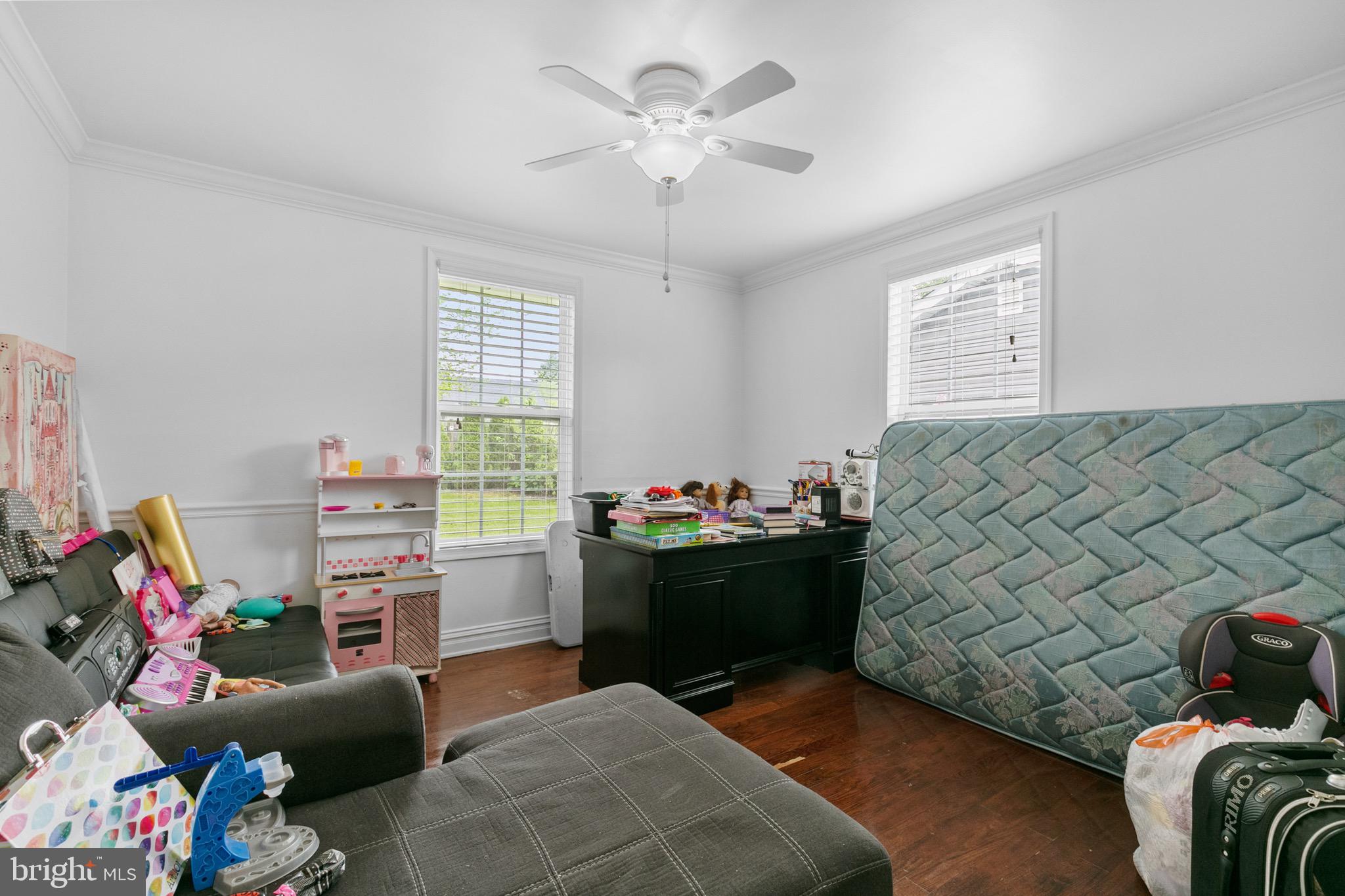 68 Shawmont Lane Willingboro, NJ 08046 - Photo 14 of 25 a living room with furniture and a window