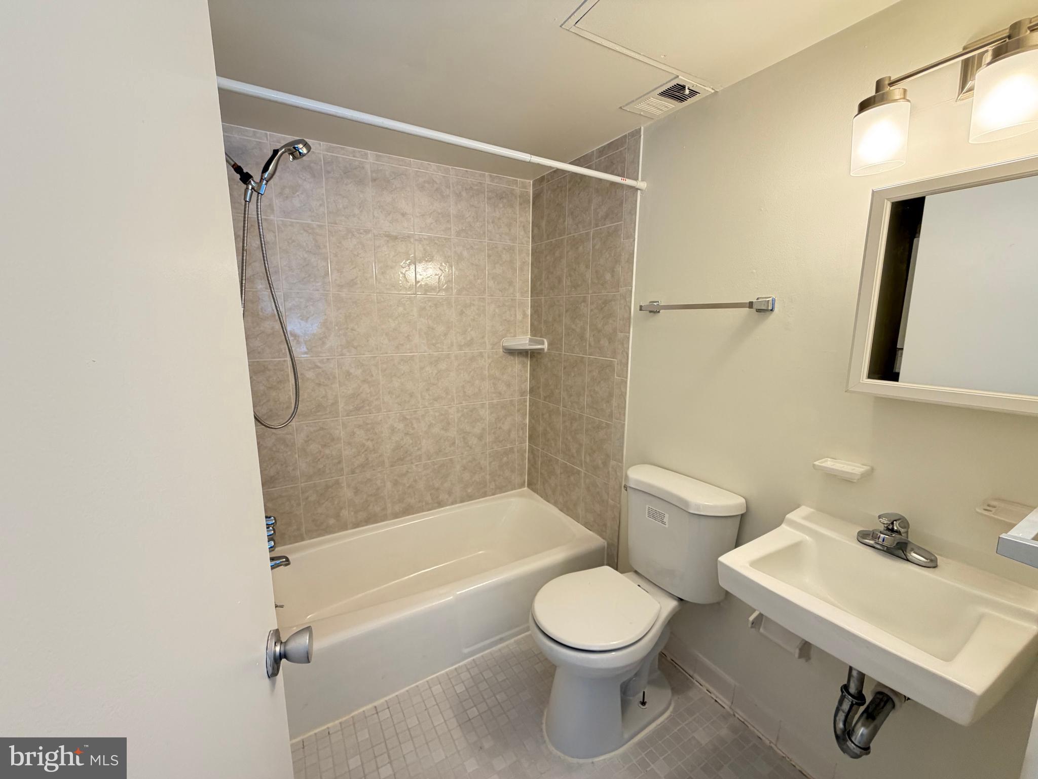 5485 Harpers Farm Road, Unit L6 Columbia, MD 21044 - Photo 13 of 20