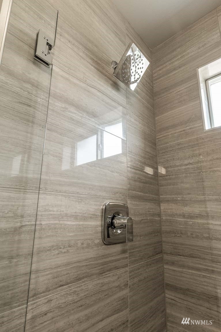 19605 3rd Drive Southeast, Unit 19 Bothell, WA 98012 - Photo 6 of 17 Gallery Image 6