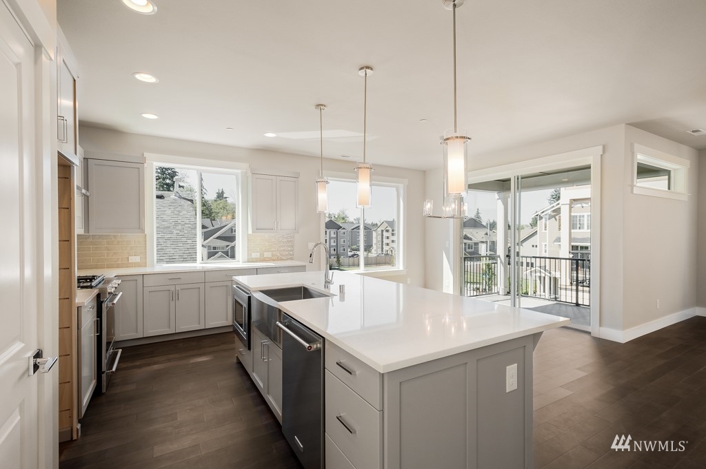19605 3rd Drive Southeast, Unit 19 Bothell, WA 98012 - Photo 8 of 17 Gallery Image 8