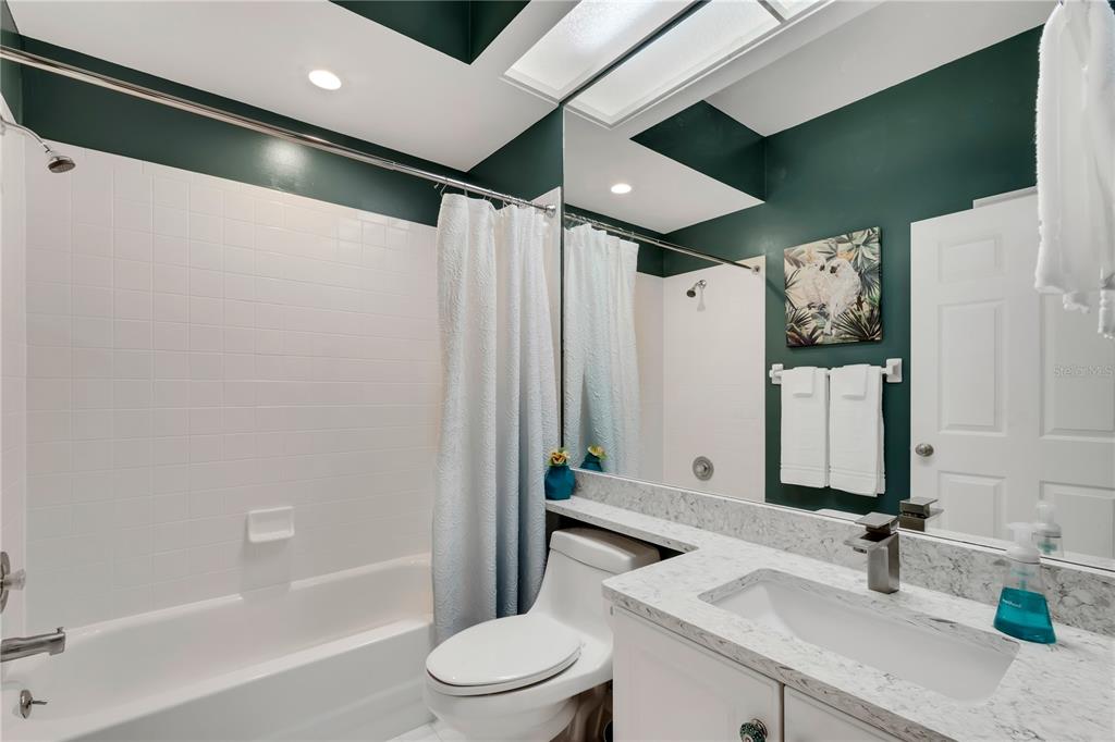 421 Enclave Place Lakeland, FL 33803 - Photo 23 of 58