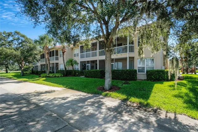 $348,800 | 421 Enclave Place, Lakeland, FL 33803