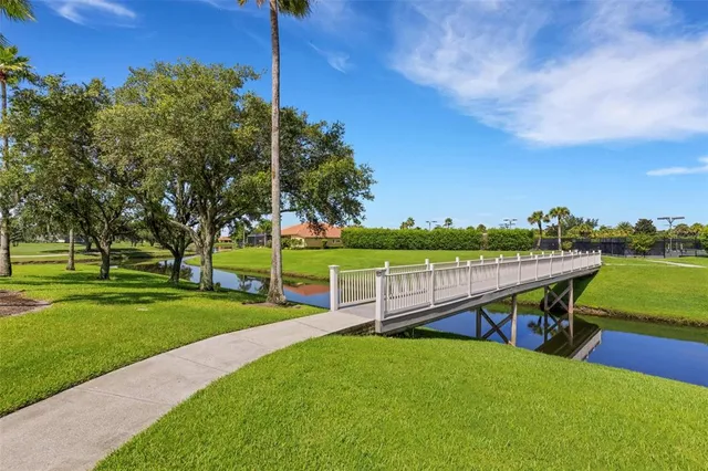 $348,800 | 421 Enclave Place, Lakeland, FL 33803