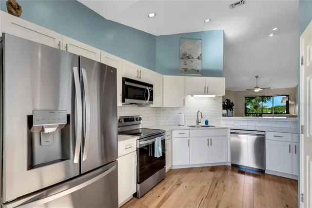 $348,800 | 421 Enclave Place, Lakeland, FL 33803