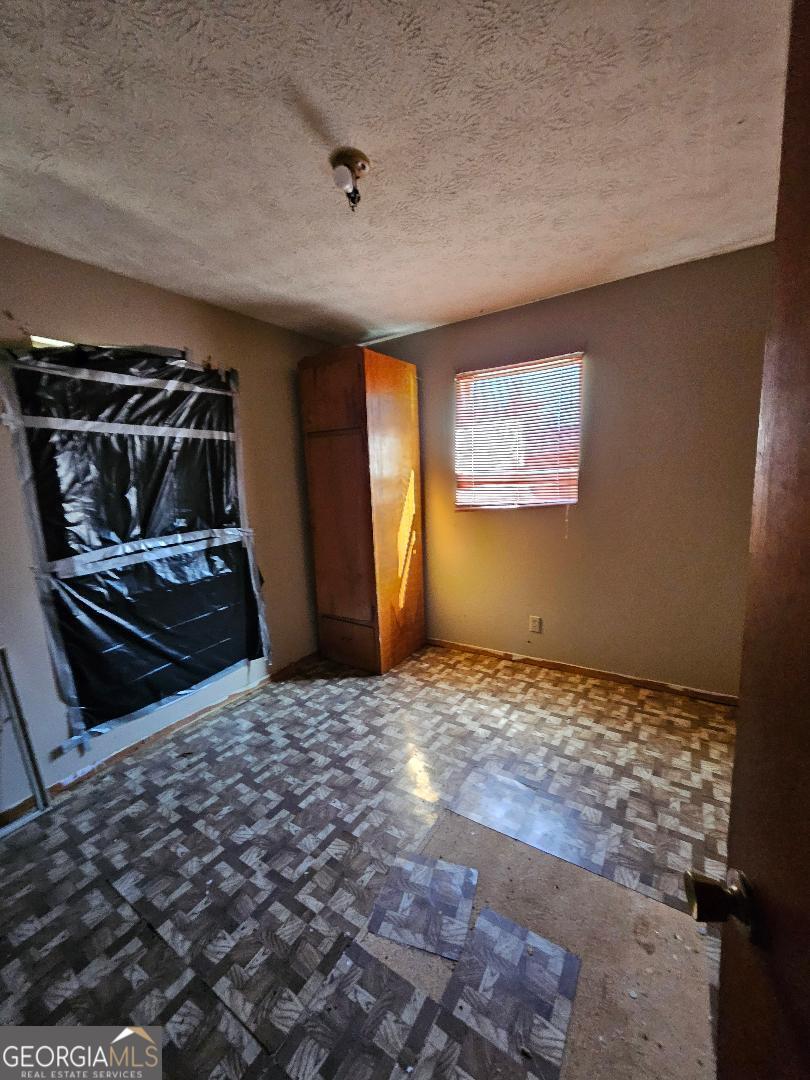 914 Chubbtown Road Cedartown, GA 30125 - Photo 8 of 11 a view of a livingroom with furniture