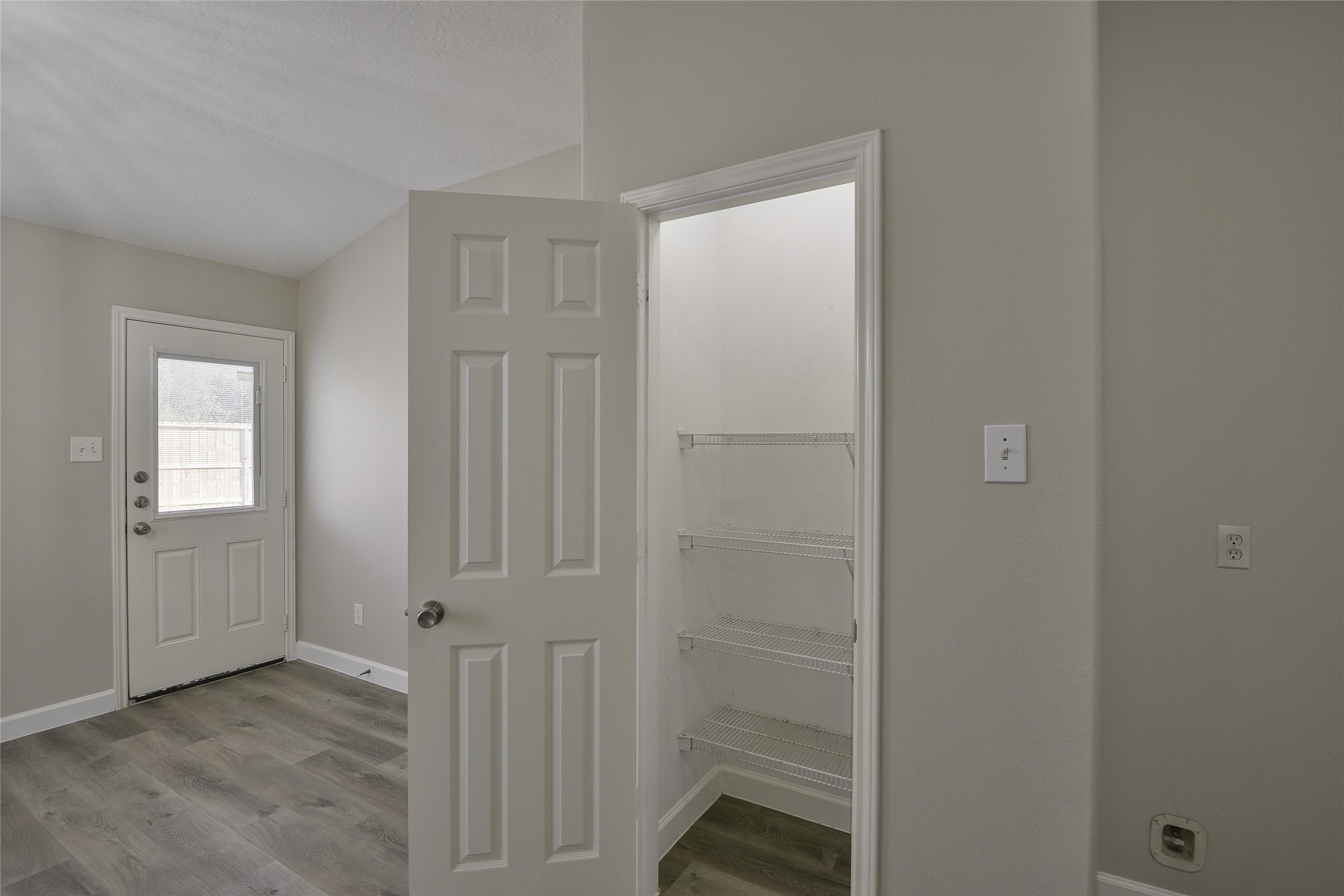 13027 Lark Point Court Houston, TX 77044 - Photo 13 of 29