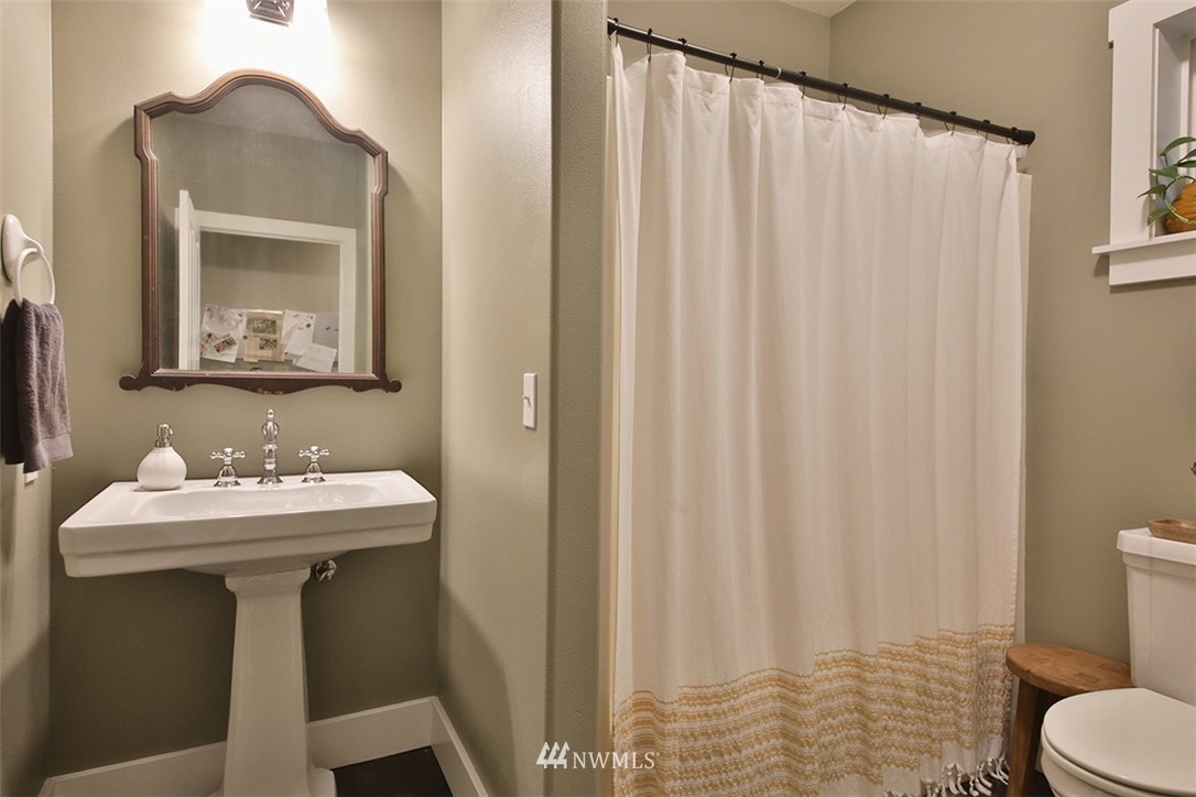 5654 Coles Road Langley, WA 98260 - Photo 16 of 40 Gallery Image 16