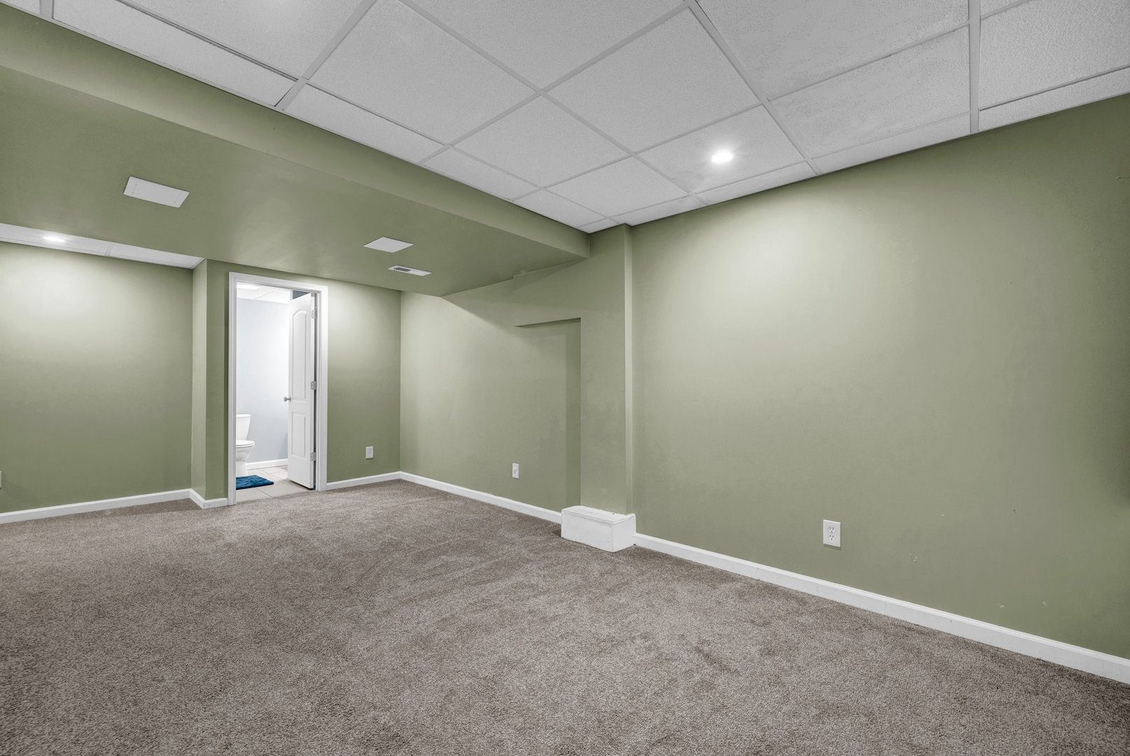 1711 Glenbridge Road Bloomington, IL 61704 - Photo 29 of 54
