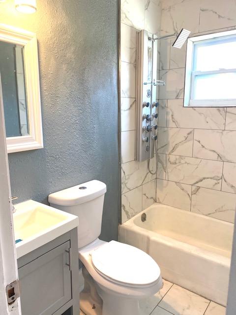 1117 West 34th Street Riviera Beach, FL 33404 - Photo 2 of 20 5FD7CA5F-D6E0-49A5-B844-6C5E767C7E31