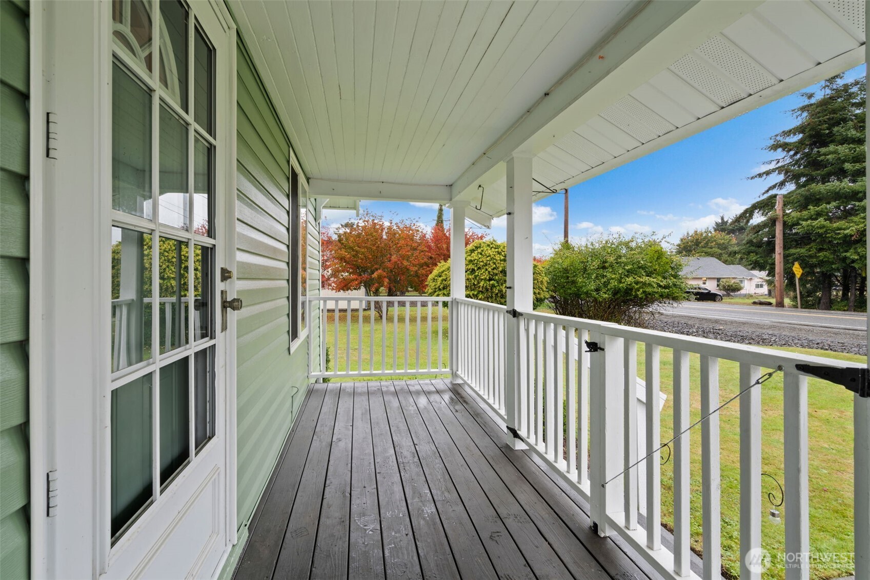 944 Willapa Road Raymond, WA 98577 - Photo 6 of 32 Gallery Image 6