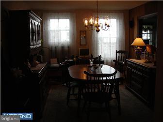 653 Rector Street Philadelphia, PA 19128 - Photo 2 of 12 Dining Room